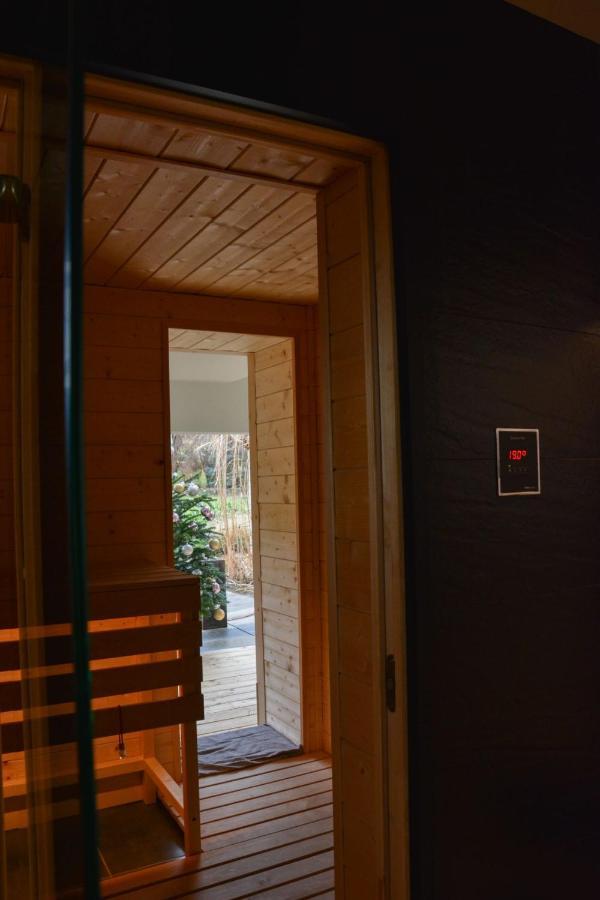 Luxury Apartment With Private Sauna Pod Javorovym Trinec Buitenkant foto